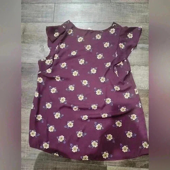 Besty's Boutique Shop Blouse Lightweight Beautiful Floral Pattern Large - Picture 4 of 4
